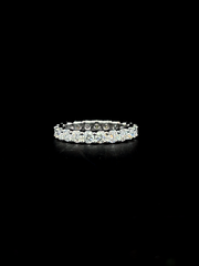 Lab grown diamond band ring