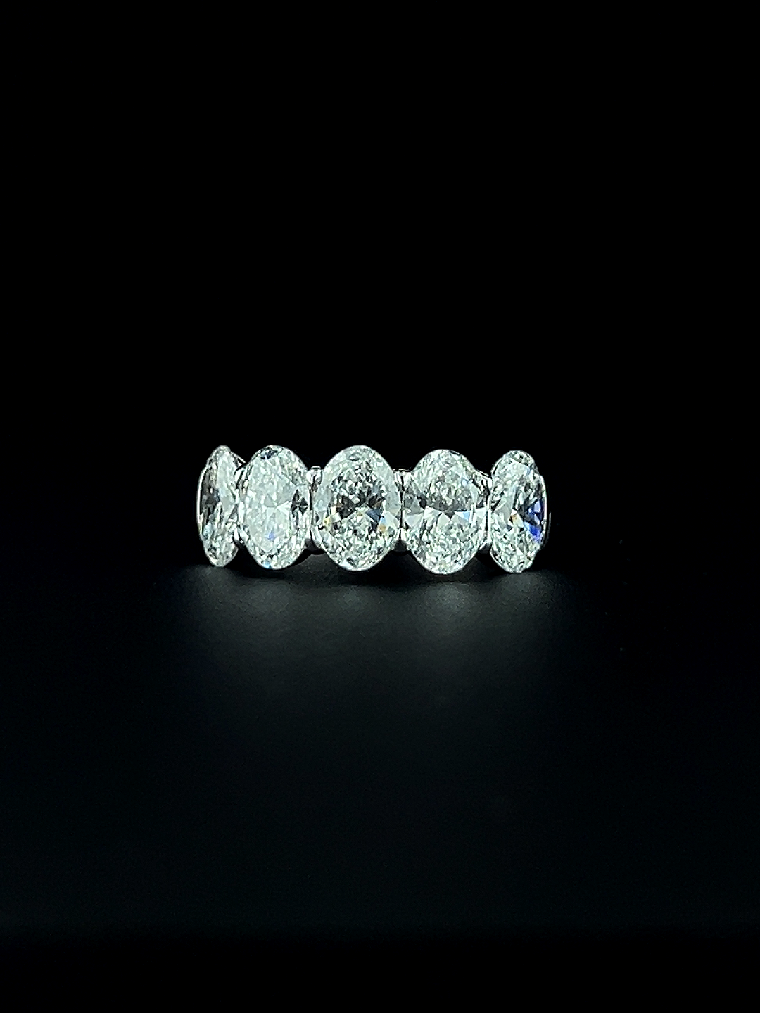 Lab grown diamond 5 stone rings