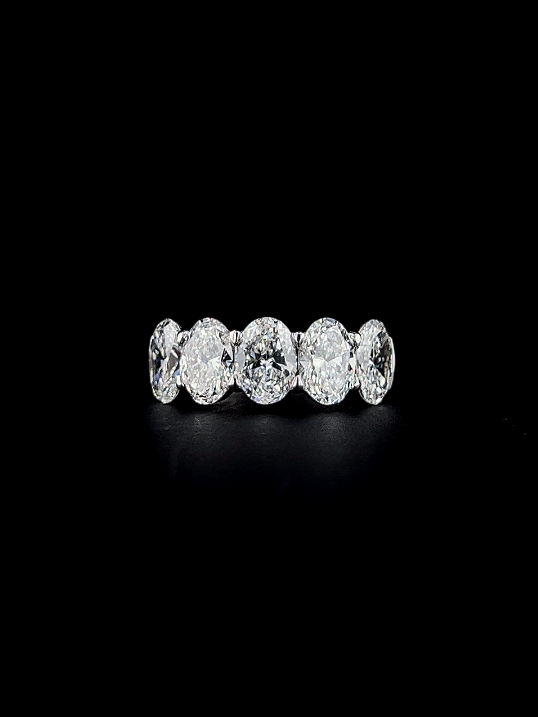 Lab grown diamond 5 stone rings