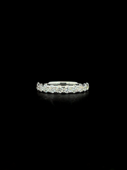 Lab grown diamond band ring