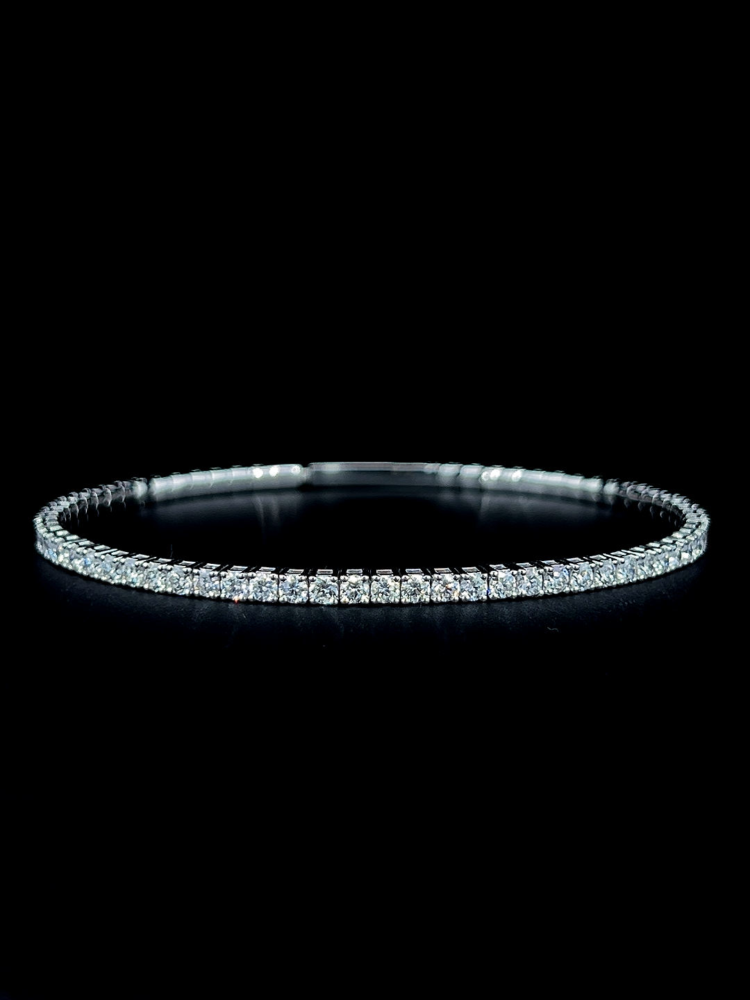 Lab grown diamond tennis bracelet