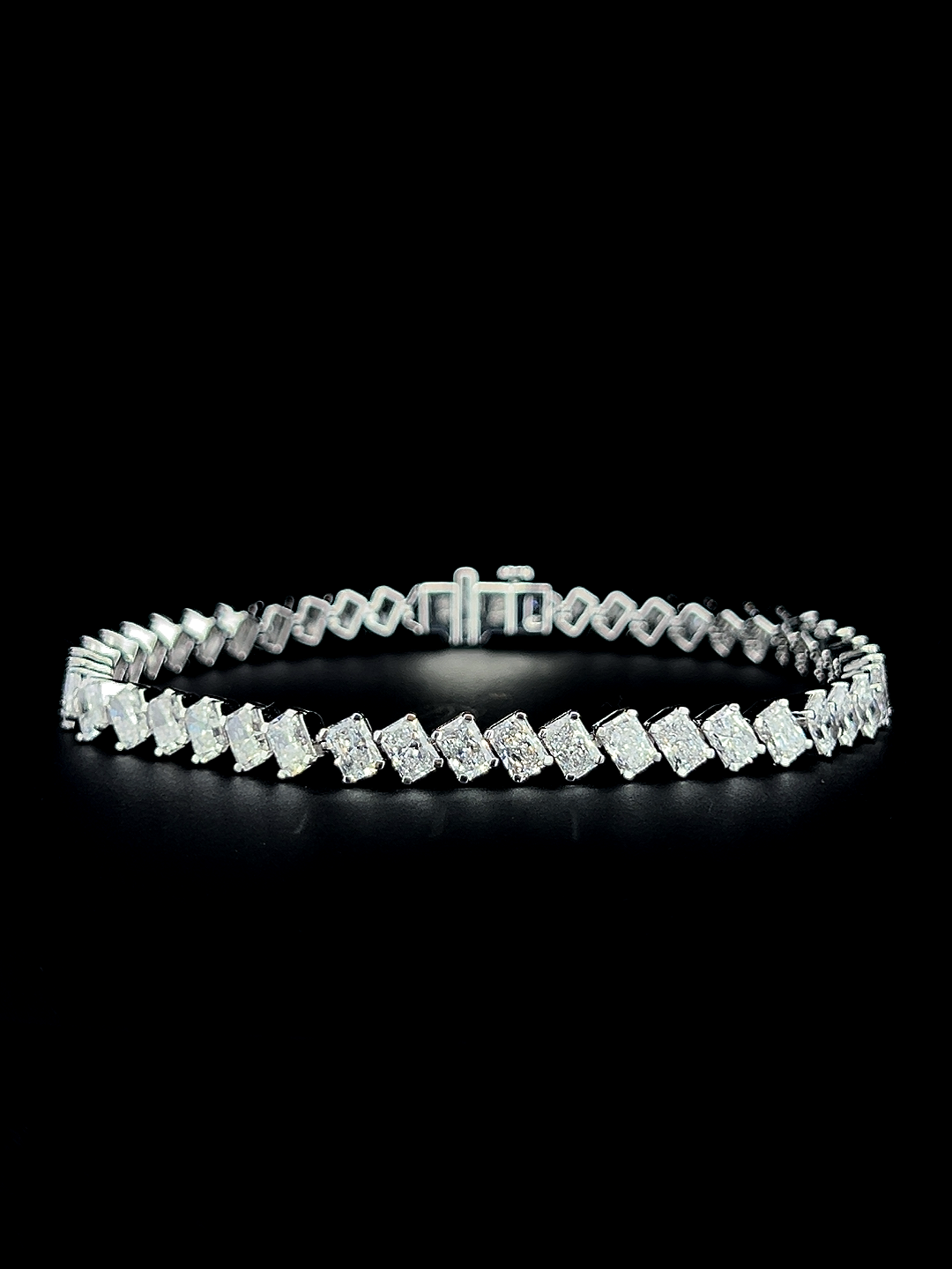 Lab grown diamond fancy shape bracelet