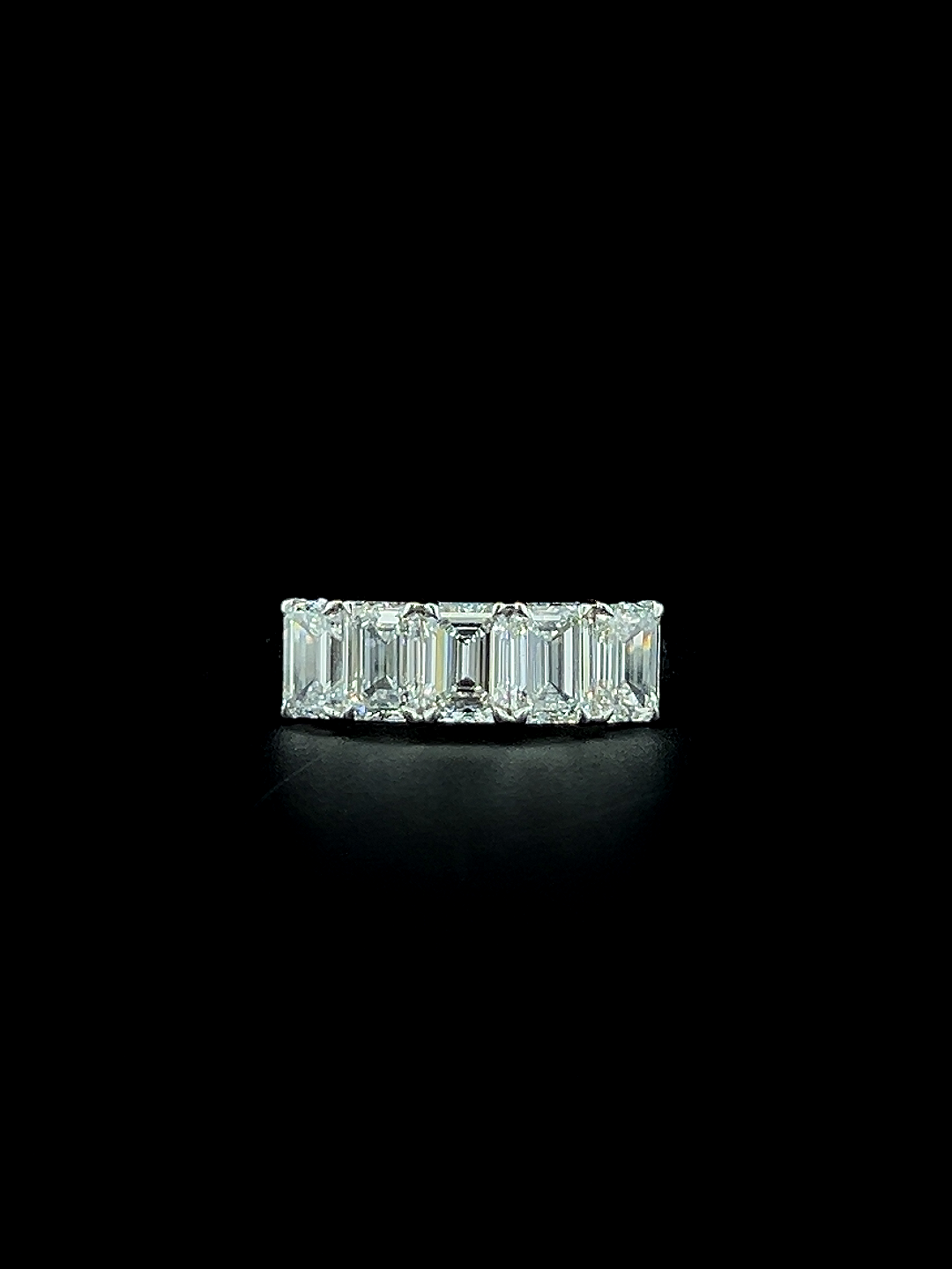 Lab grown diamond 5 stone rings