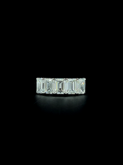 Lab grown diamond 5 stone rings