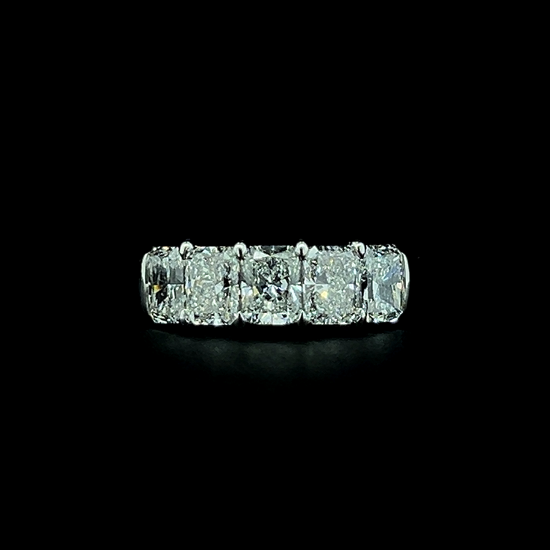Lab grown diamond 5 stone rings