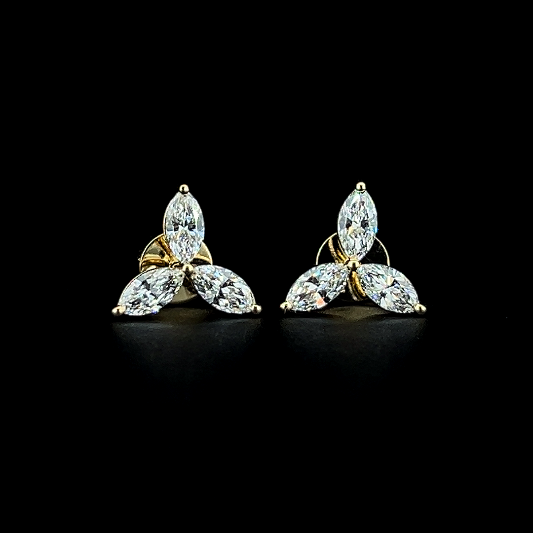 Lab grown diamond pushback stud earring