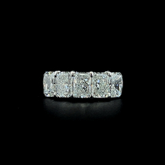 Lab grown diamond 5 stone rings