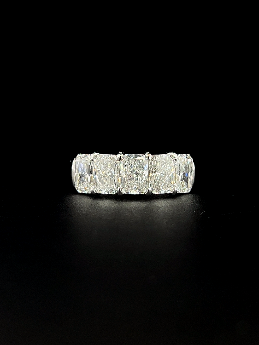 Lab grown diamond 5 stone ring