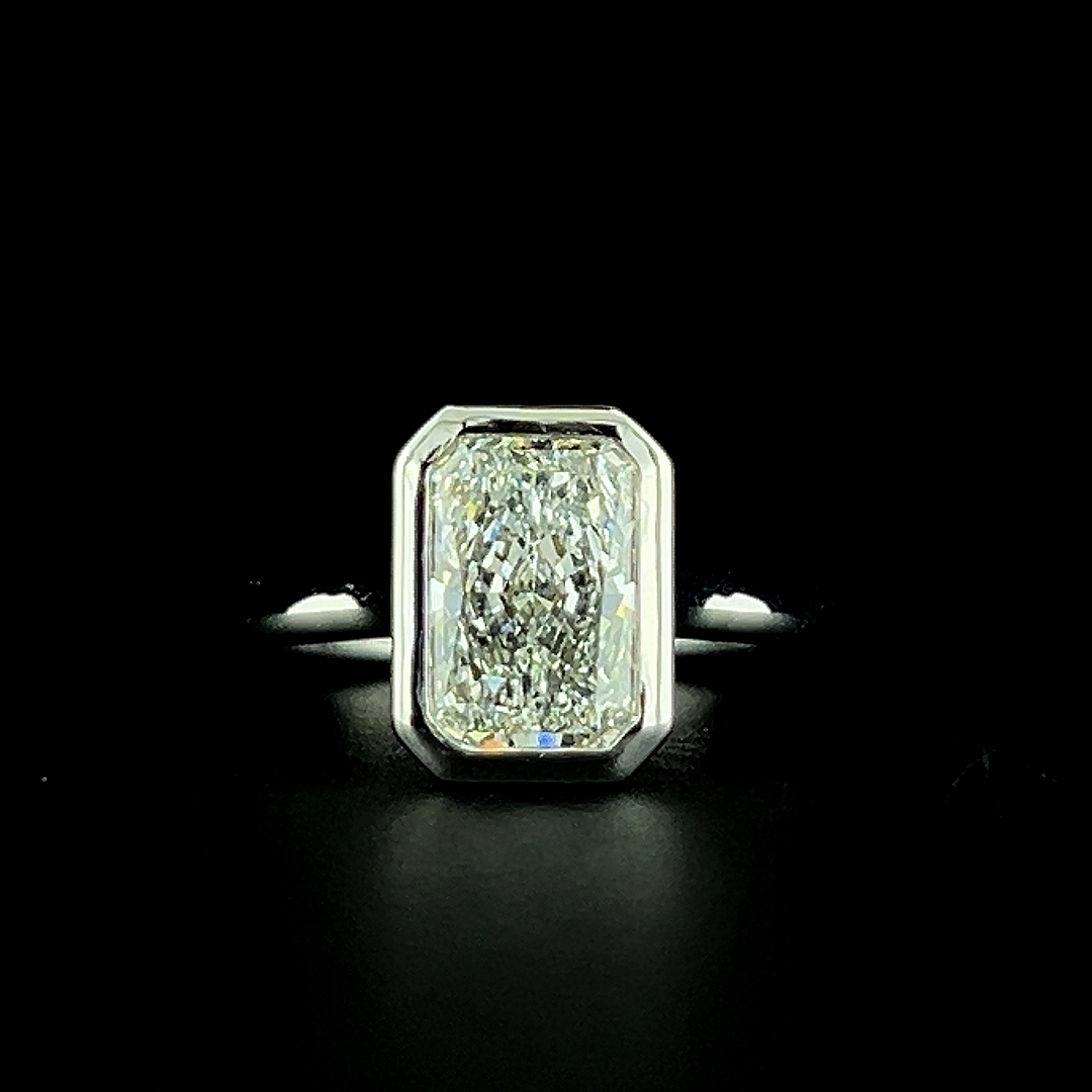 Lab grown diamond bezel rings