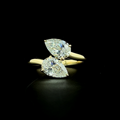 Lab grown diamond toe ring rings