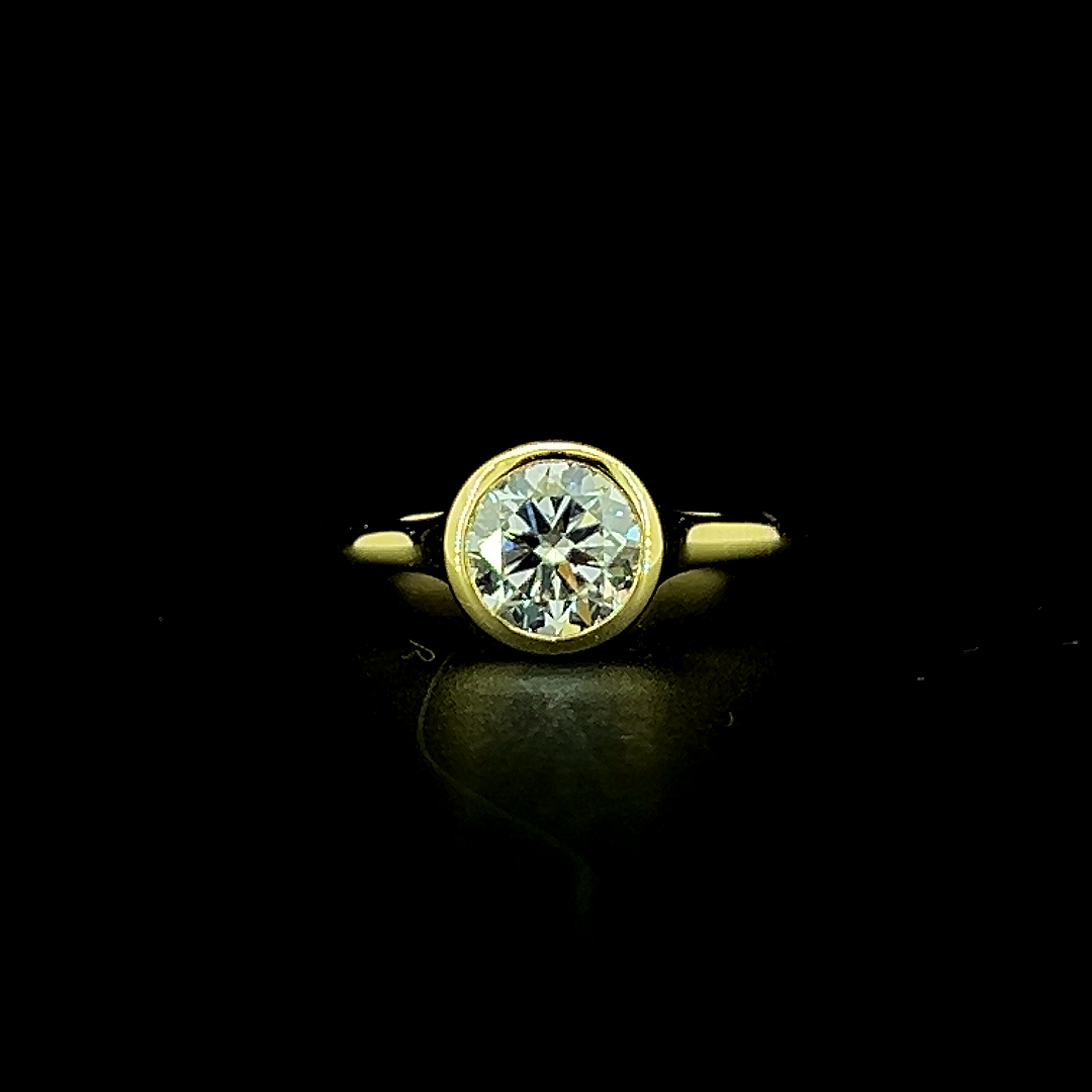 Lab grown diamond bezel rings