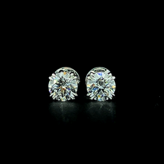 Lab grown diamond double prong earring