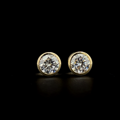 Lab grown diamond bezel earring