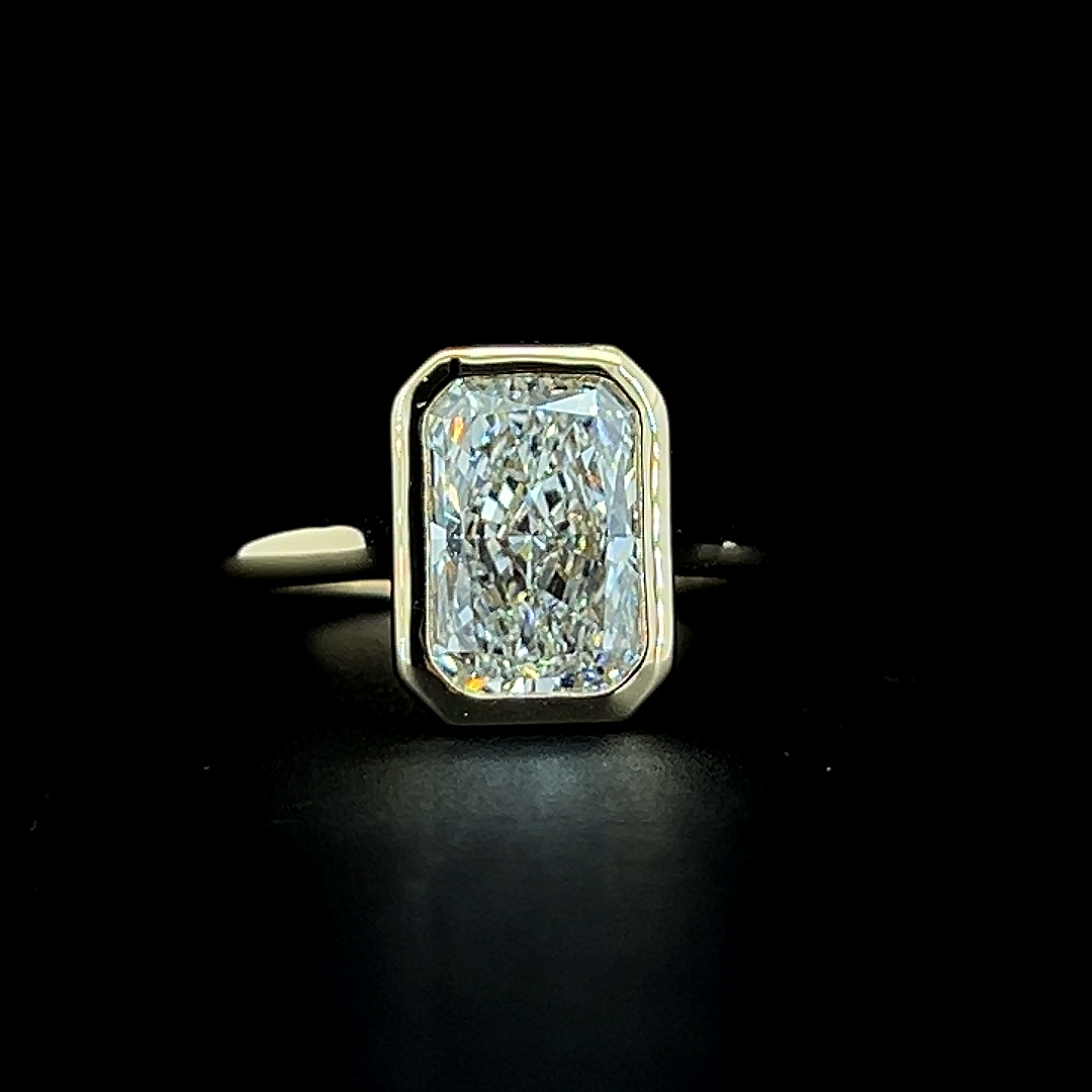 Lab grown diamond bezel rings