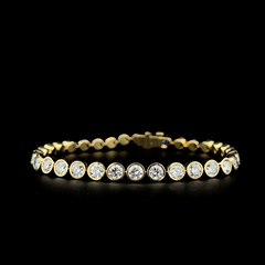Lab grown diamond bezel bracelet