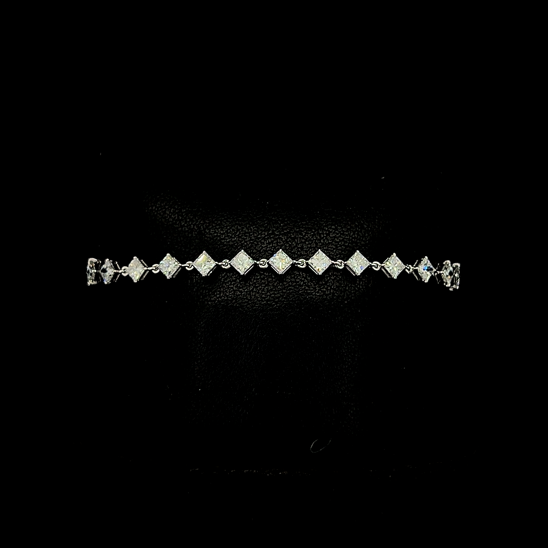 Lab grown diamond cuff bracelet