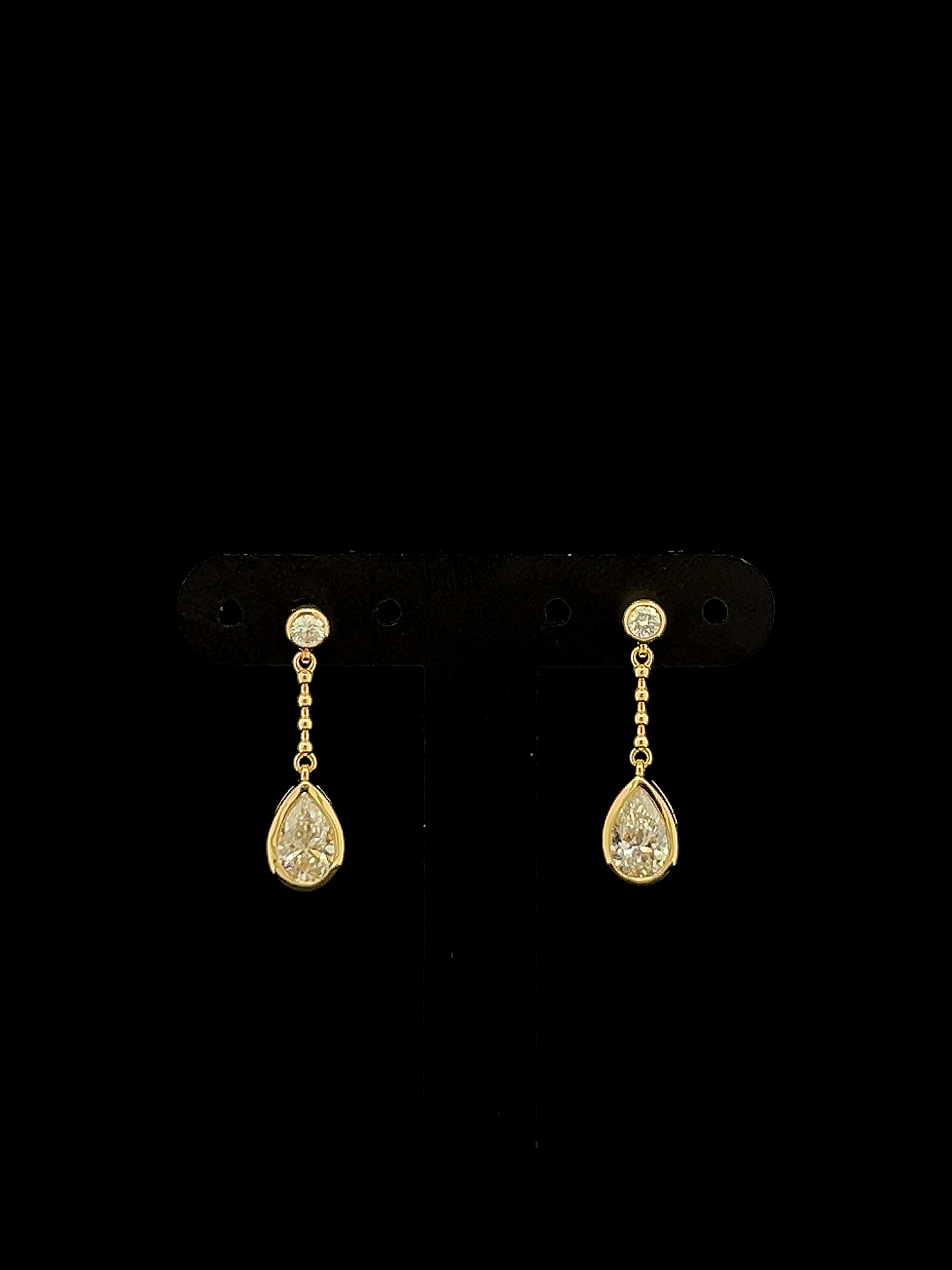 Lab grown diamond dangling earring