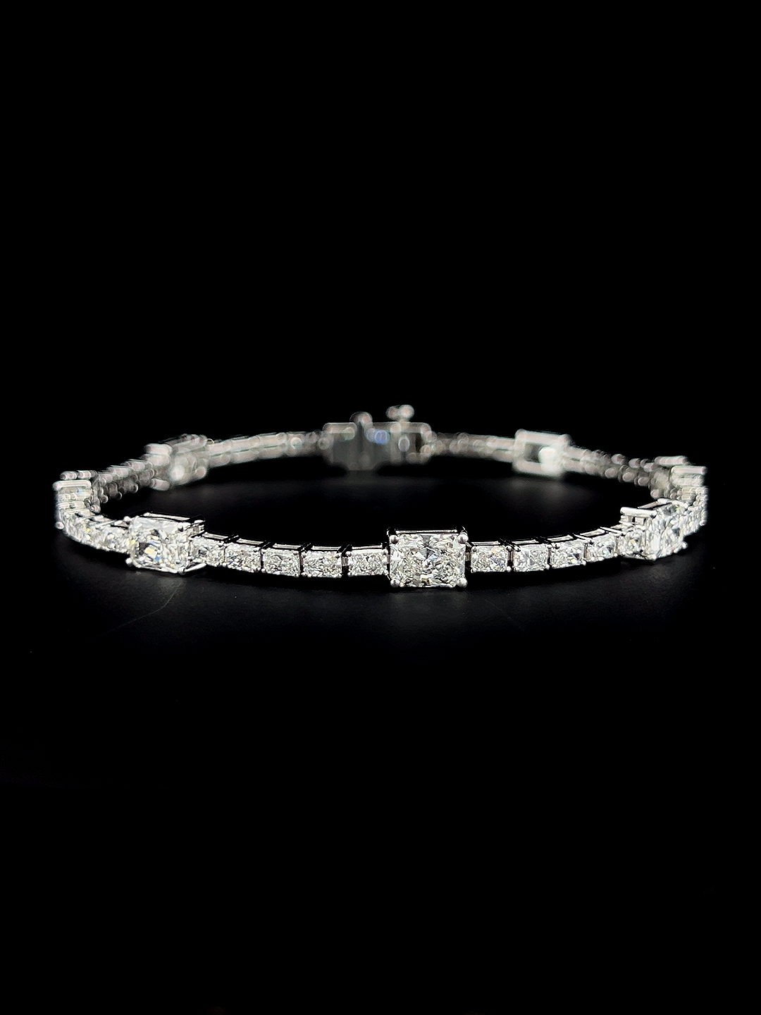 Lab grown diamond fancy shape bracelet