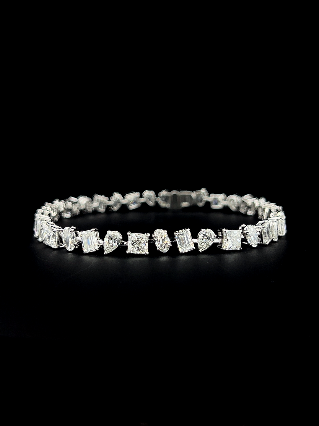Lab grown diamond mix shape bracelet
