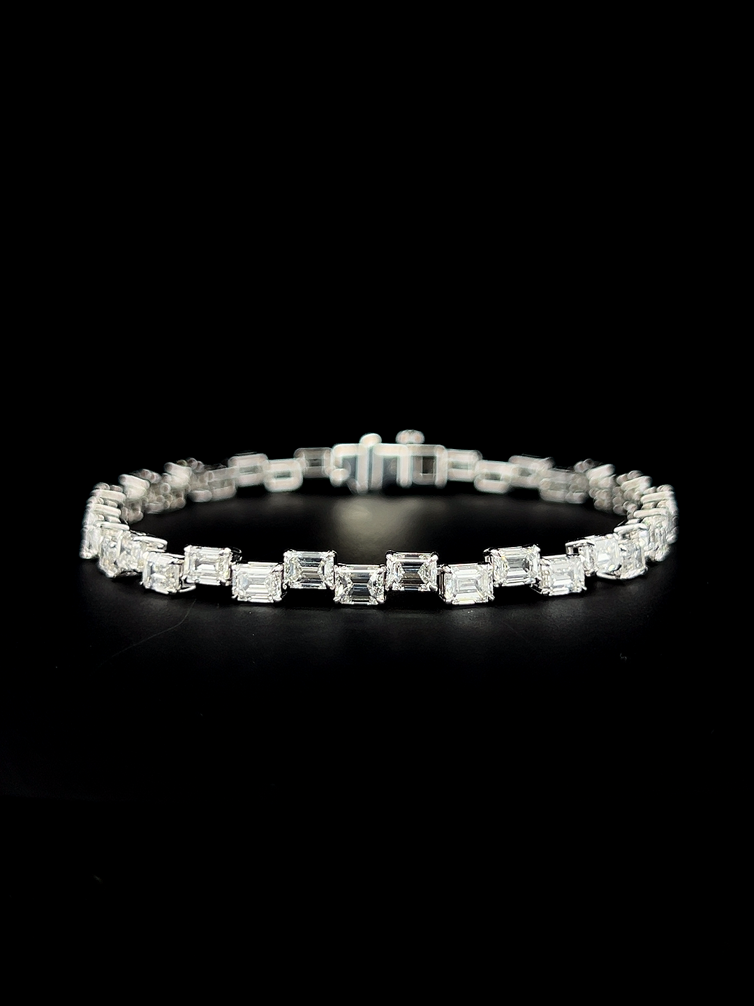 Lab grown diamond fancy shape bracelet