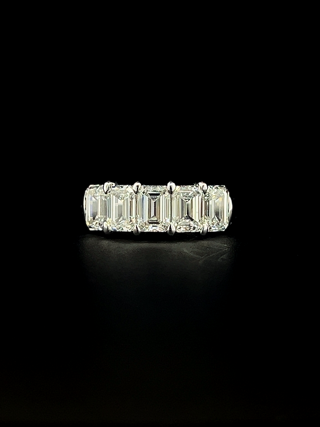 Lab grown diamond 7 stone rings