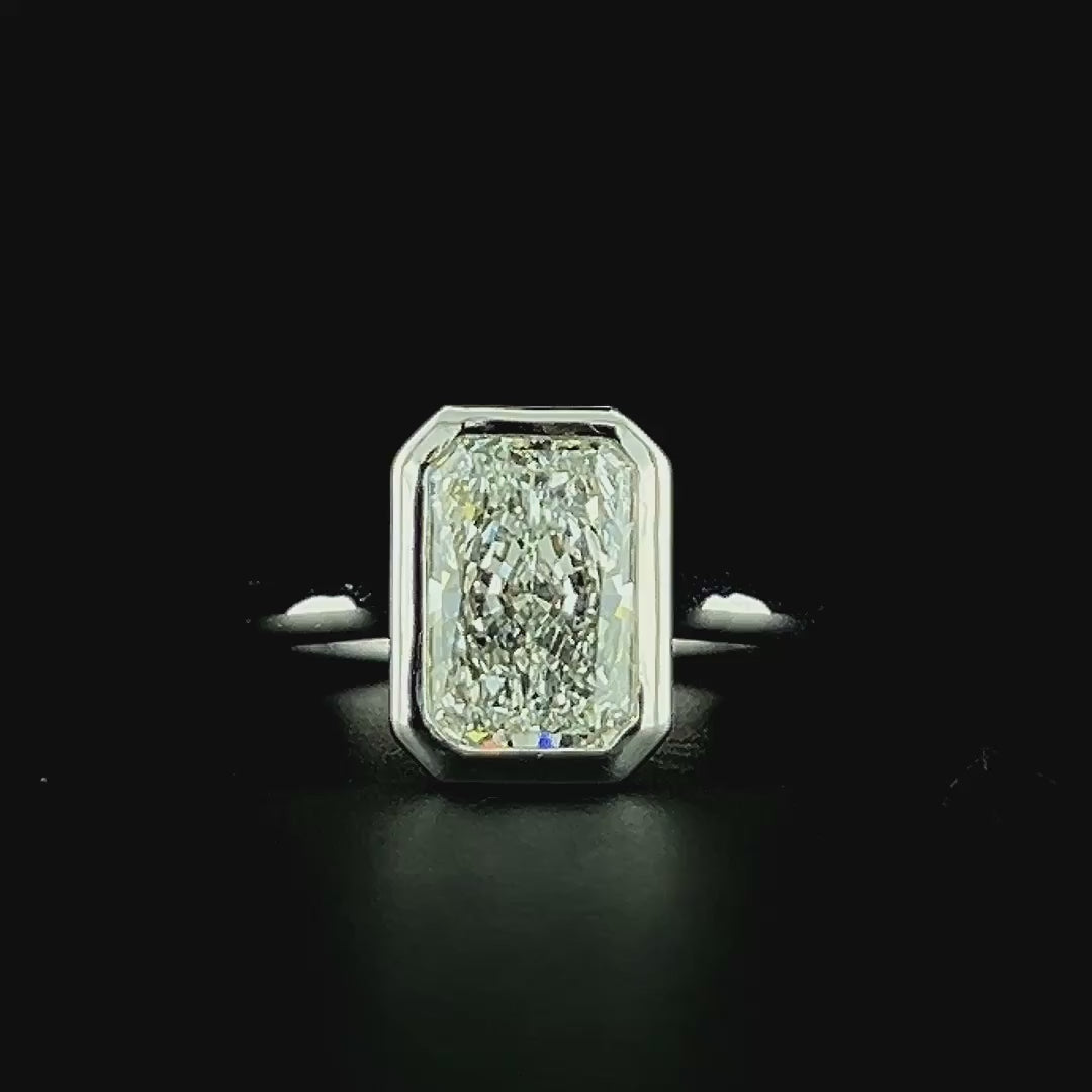 Lab grown diamond bezel rings