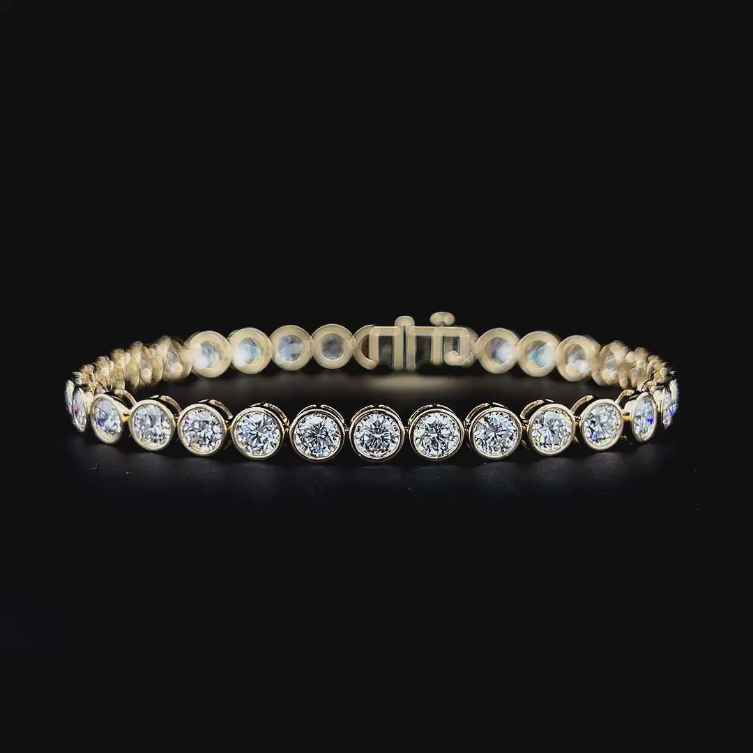 Lab grown diamond bezel bracelet