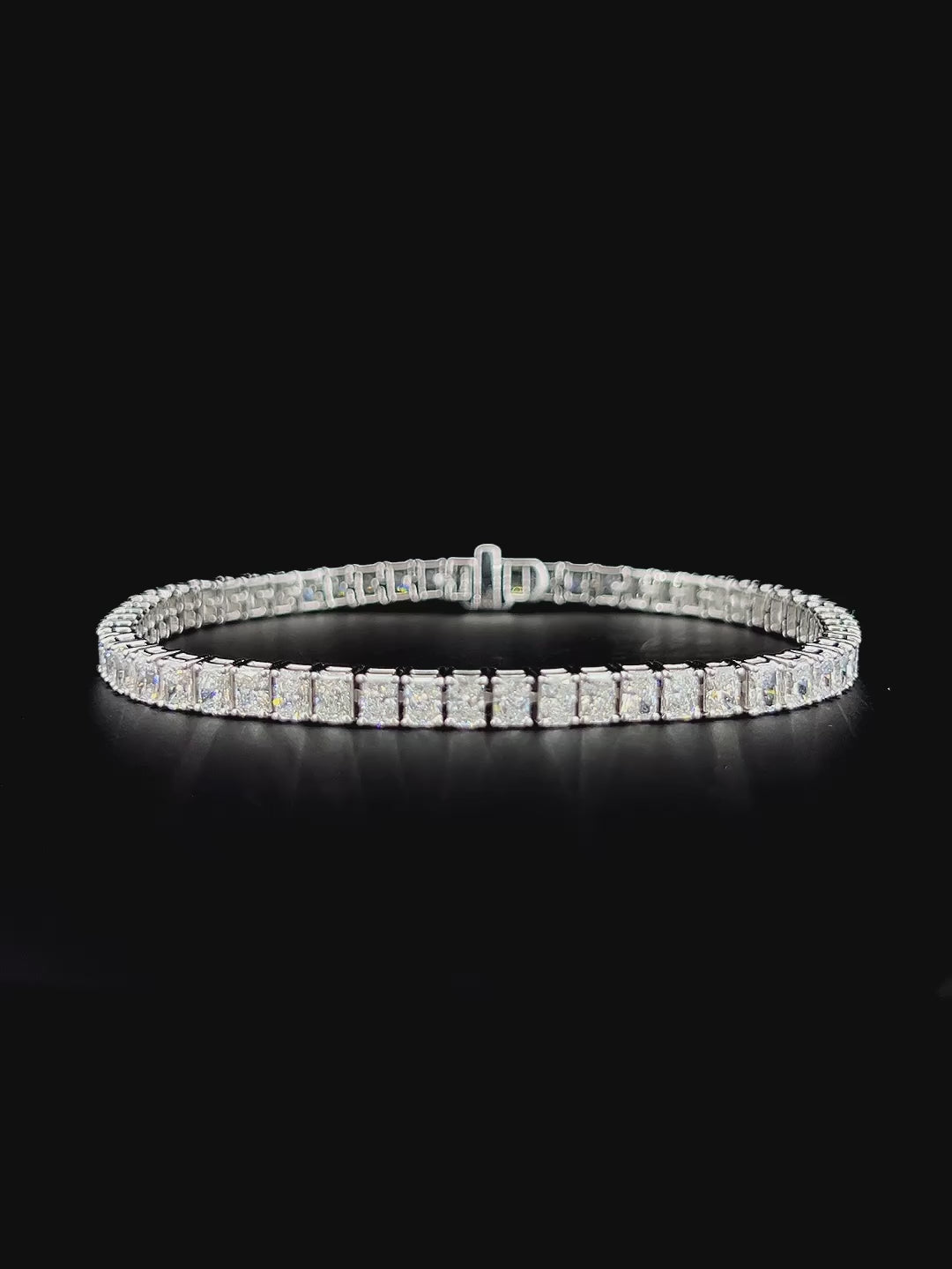 Lab grown diamond tennis bracelet