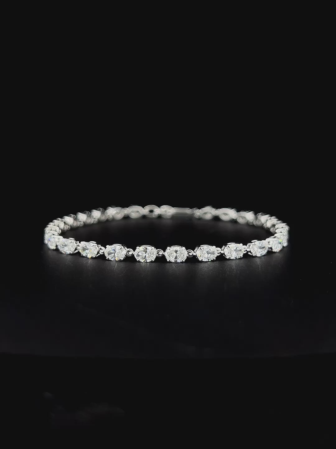 Lab grown diamond cuff bracelet