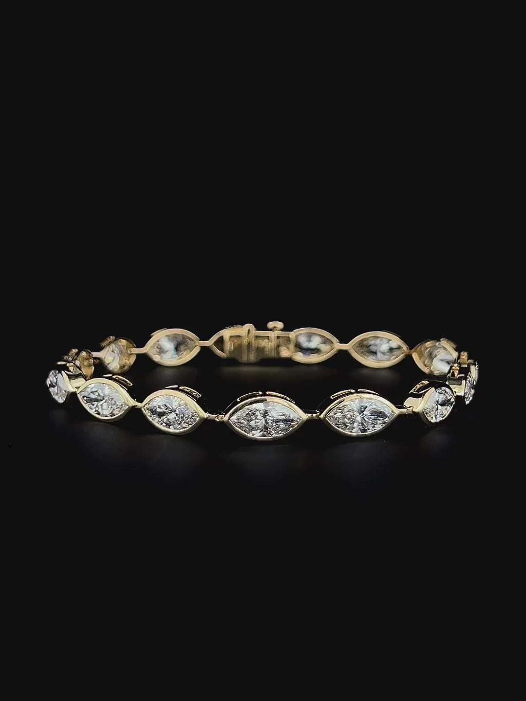 Lab grown diamond bezel bracelet