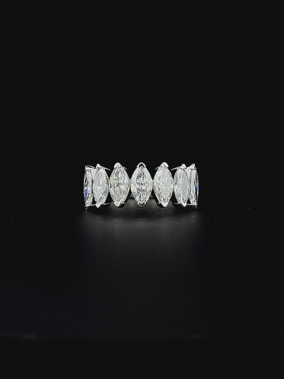 Lab grown diamond 7 stone ring