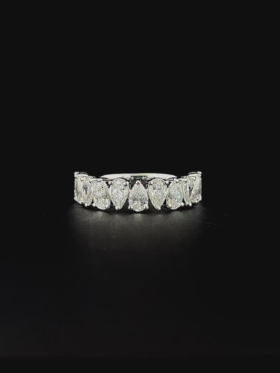 Lab grown Diamond wedding band ring