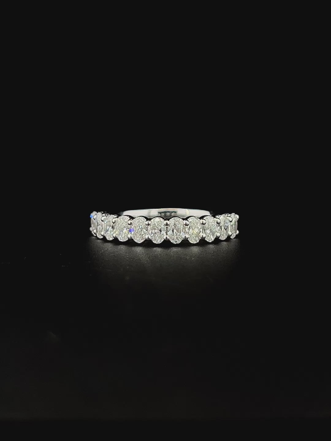 Lab grown diamond wedding band rings