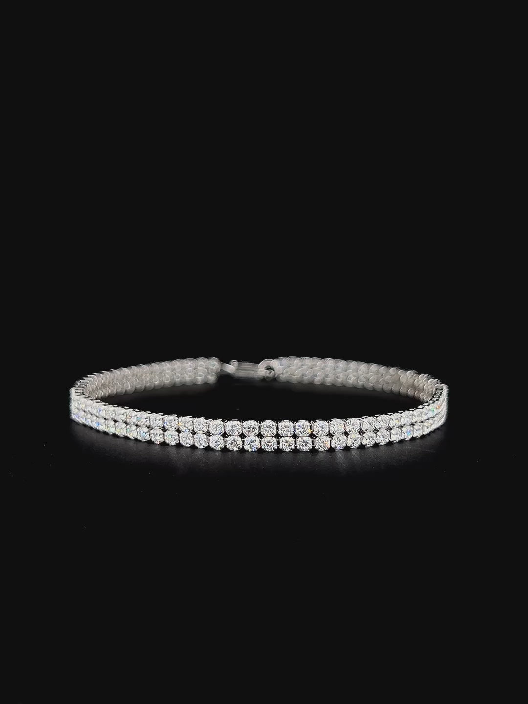 Lab grown diamond band ring
