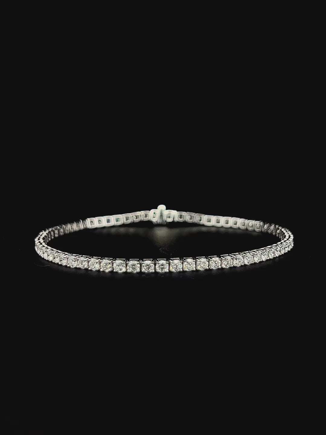 Lab grown diamond tennis bracelet