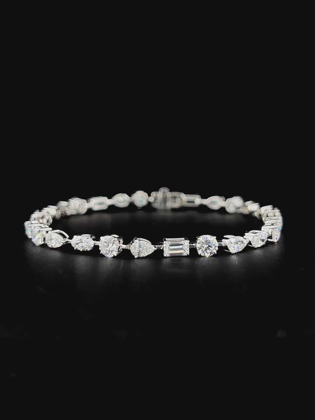 Lab grown diamond cuff bracelet
