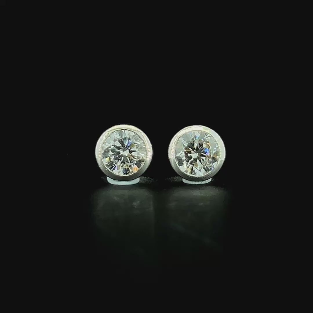Lab grown diamond bezel earring