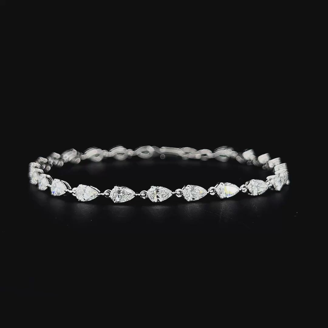 Lab grown diamond cuff bracelet