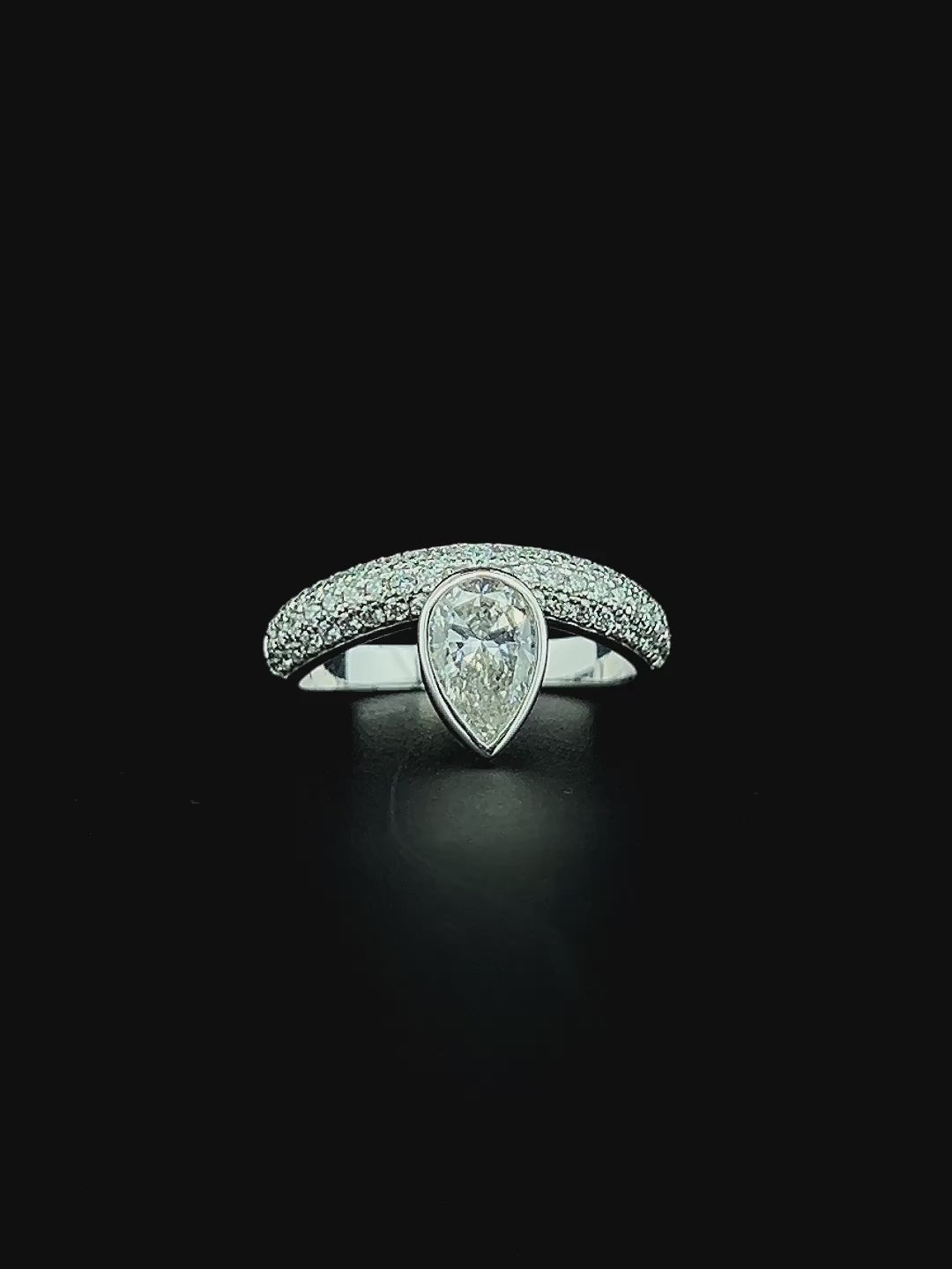 Lab grown diamond anniversary ring