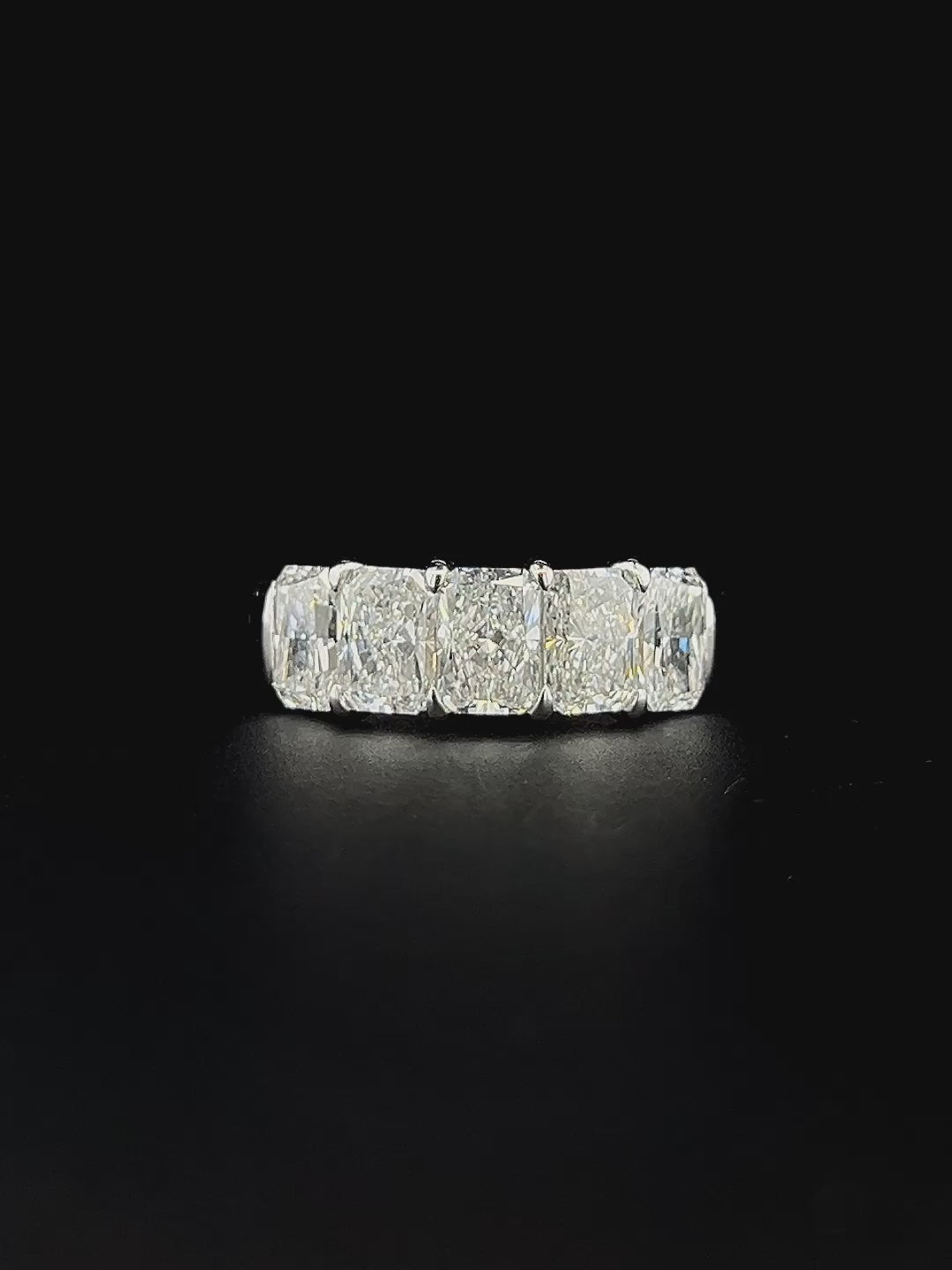 Lab grown diamond 5 stone ring