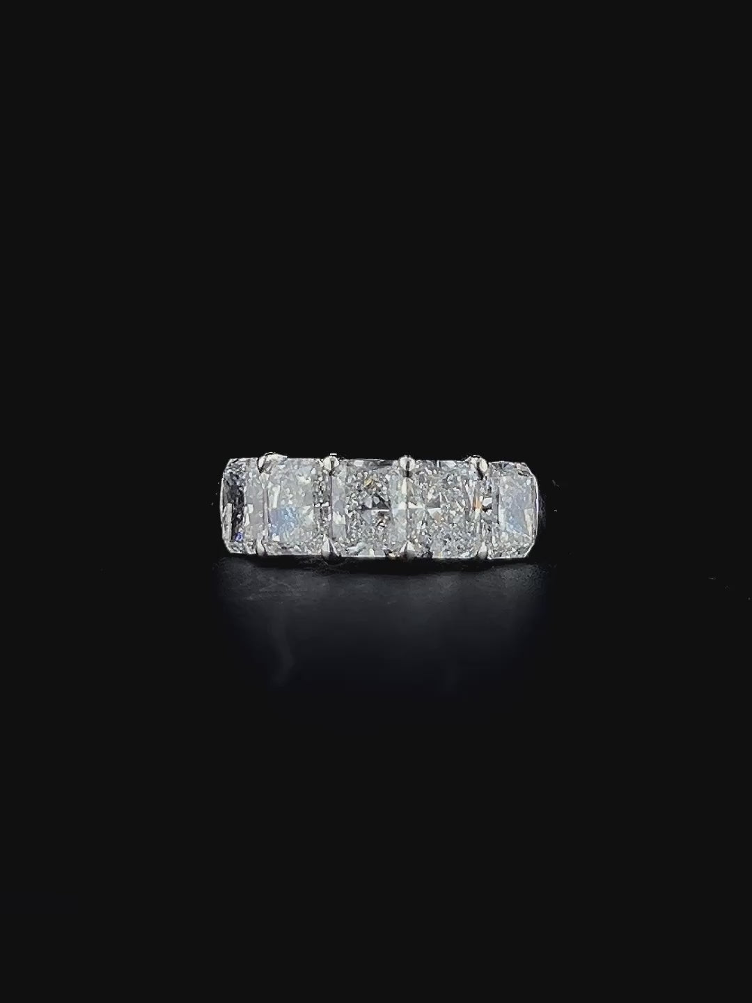 Lab grown diamond 5 stone ring